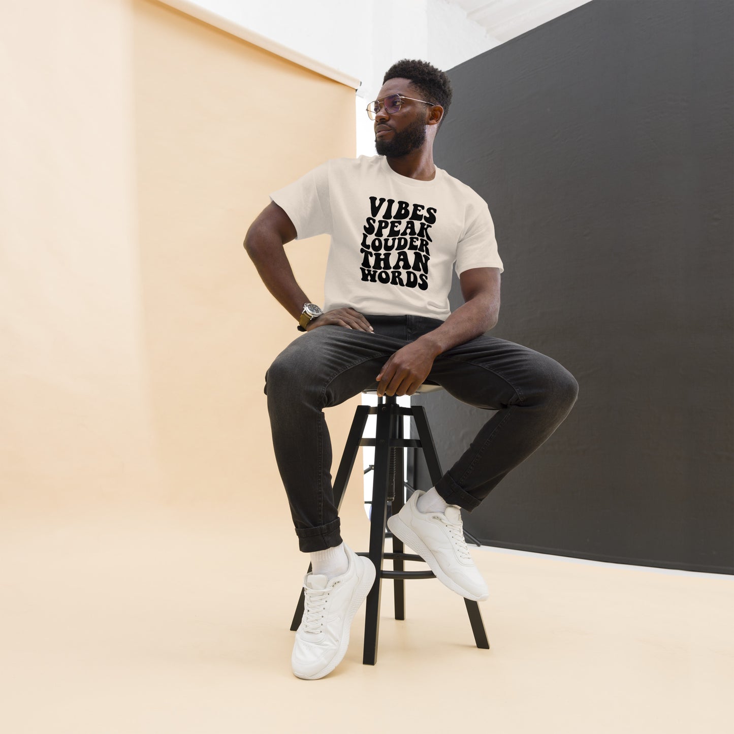 Vibes speak louder than words Men's classic tee